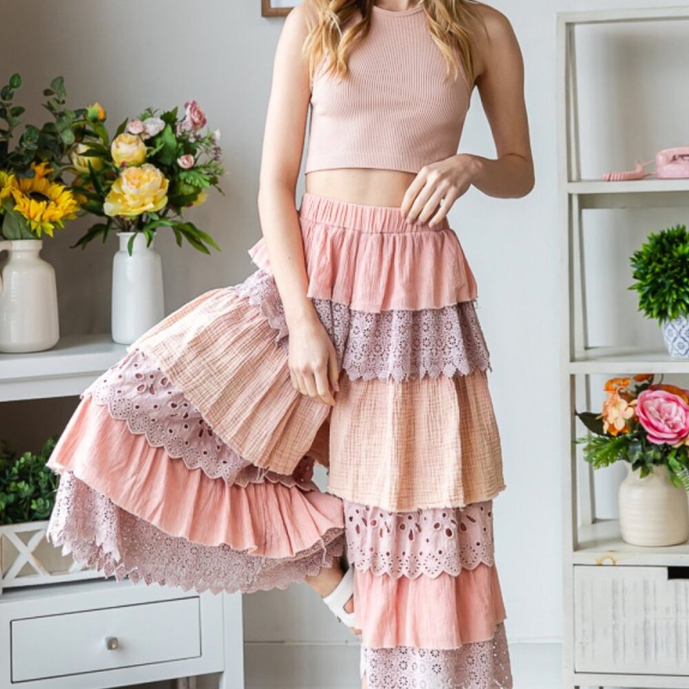 Elegant Pink Tiered Lace Pants